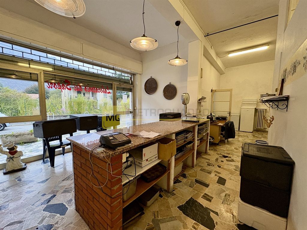 Vendesi Attività di Gastronomia a Ballabio all'ingrosso e al minuto